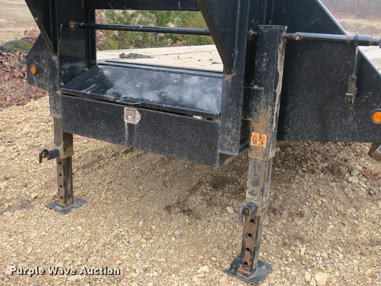 image for item DB8928 2014 Big Tex 22GN equipment trailer