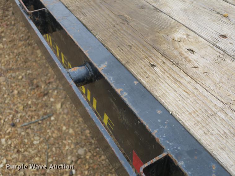 image for item DB8928 2014 Big Tex 22GN equipment trailer
