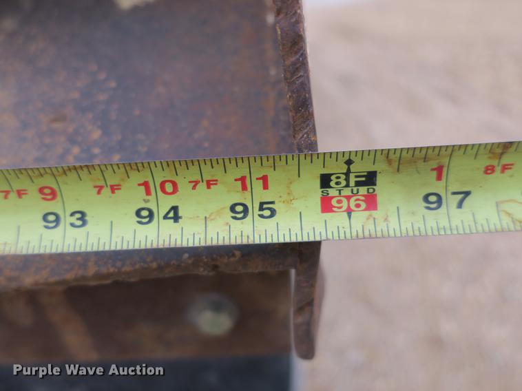 image for item DB8930 1996 International 4900 dump truck