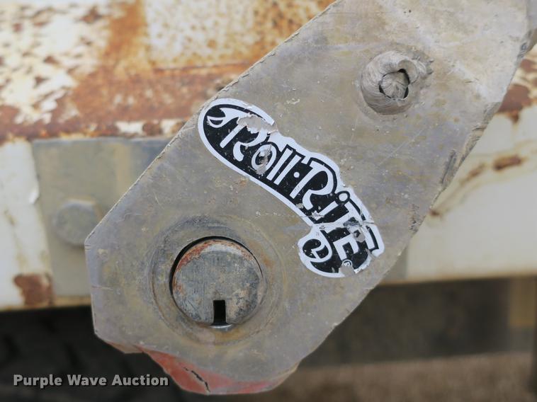 image for item DB8930 1996 International 4900 dump truck