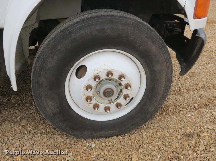 image for item DB8930 1996 International 4900 dump truck