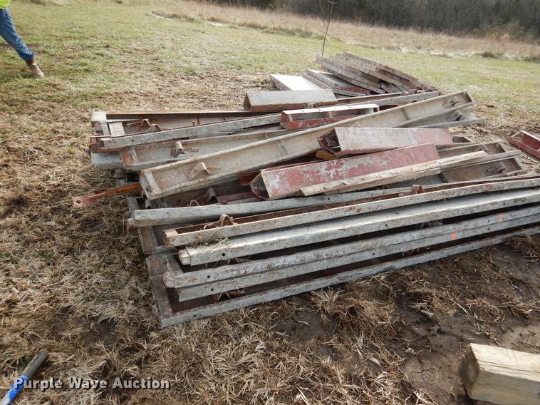 image for item DB9349 Curb forms