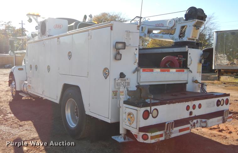 image for item DC0173 2007 Kenworth T300 service truck with crane