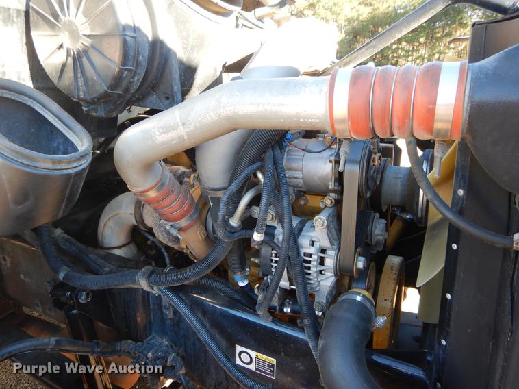 image for item DC0173 2007 Kenworth T300 service truck with crane