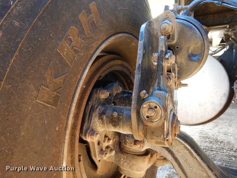 image for item DC0173 2007 Kenworth T300 service truck with crane