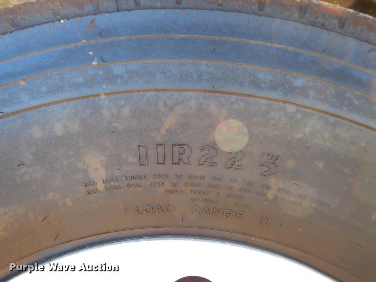 image for item DC0173 2007 Kenworth T300 service truck with crane