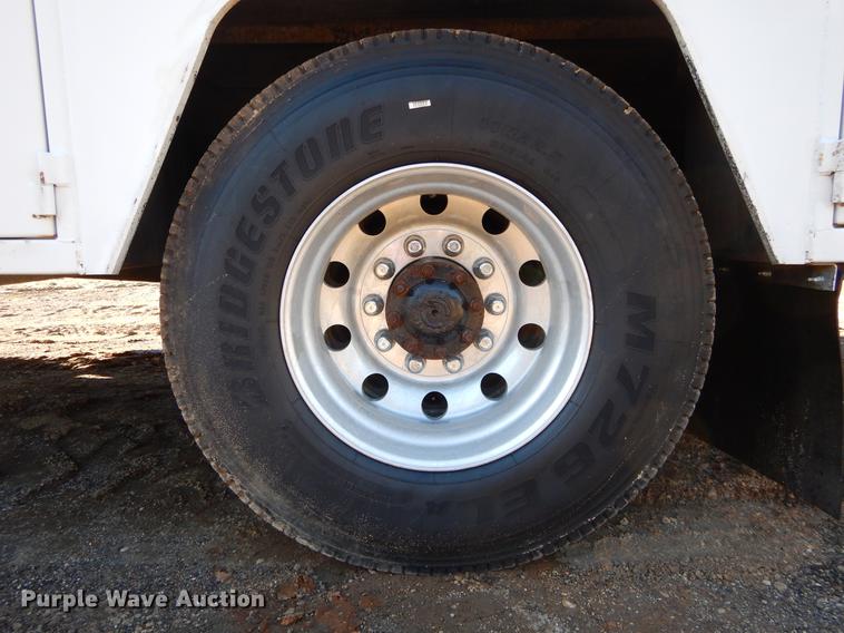 image for item DC0173 2007 Kenworth T300 service truck with crane