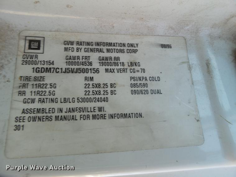 image for item DD1125 1997 GMC T6500 road striper truck