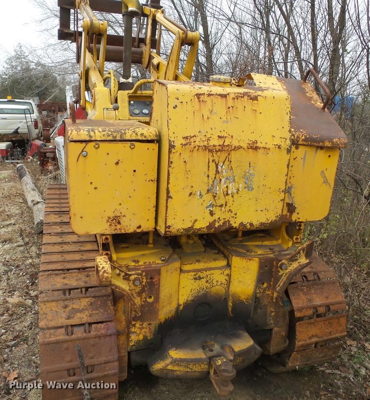 image for item DD2385 1985 John Deere 455D track loader