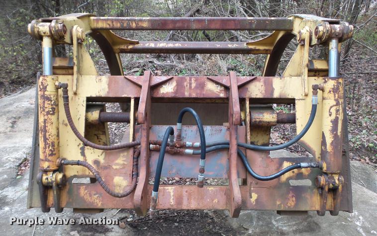 image for item DD2391 Loader grapple forks
