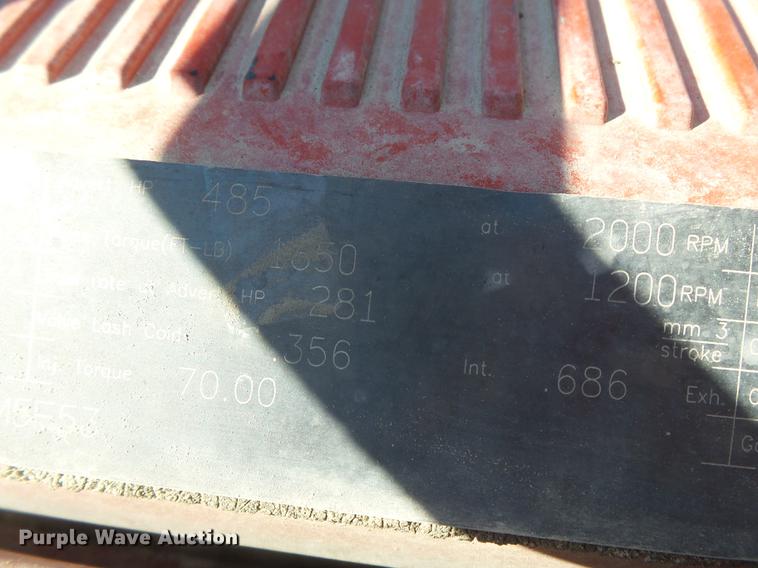 image for item DD2395 2008 Peterbilt 367 semi truck