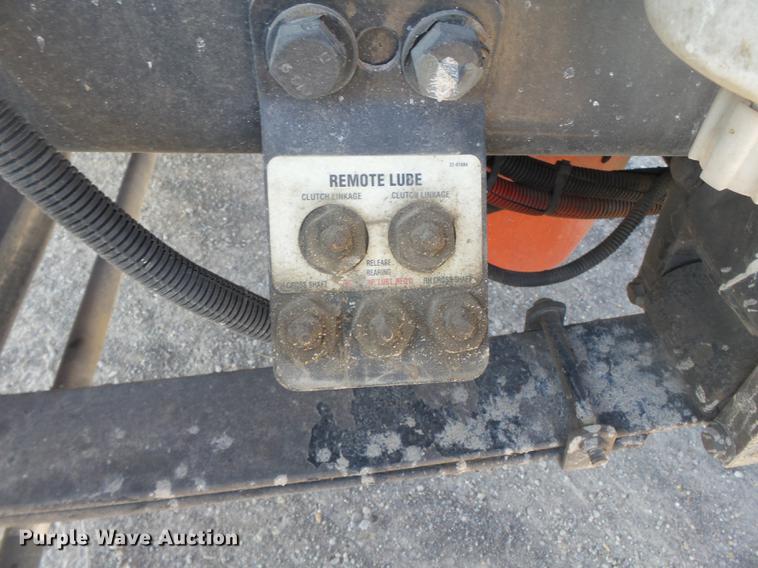 image for item DD2395 2008 Peterbilt 367 semi truck