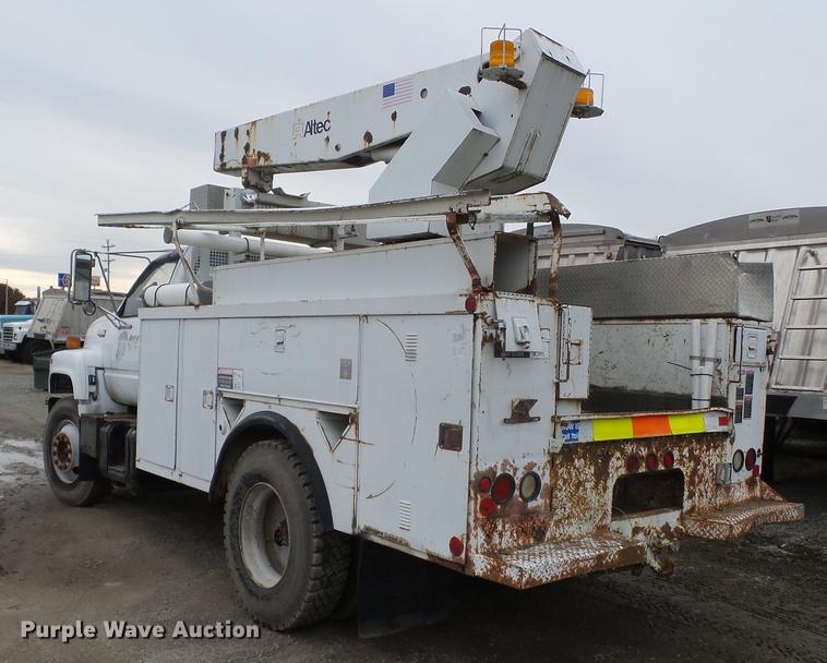 image for item DD2402 1995 Chevrolet Kodiak C6500 service truck with crane