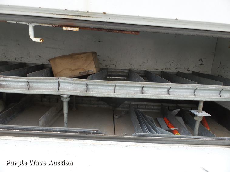 image for item DD2402 1995 Chevrolet Kodiak C6500 service truck with crane