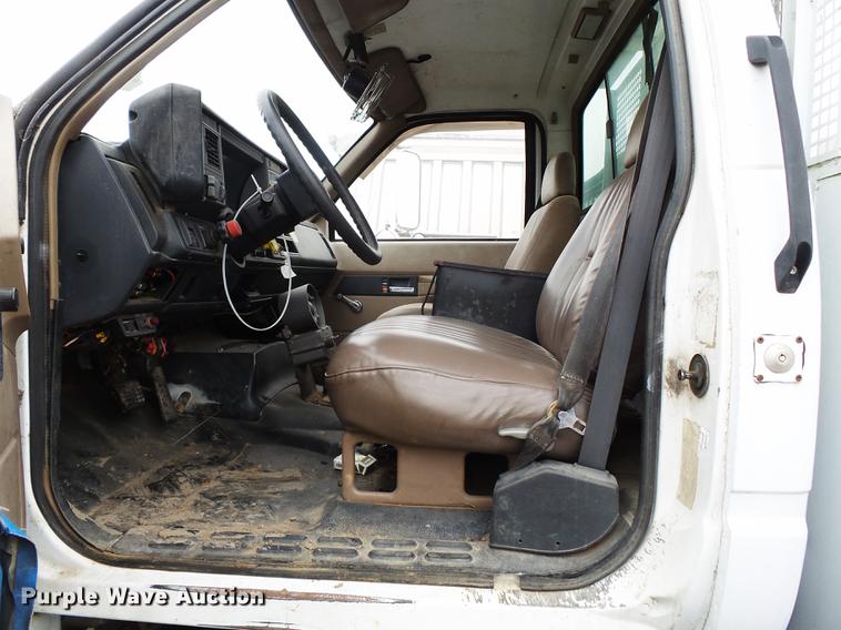 image for item DD2402 1995 Chevrolet Kodiak C6500 service truck with crane