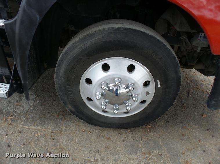 image for item DD2404 2011 Mack CXU613 dump truck