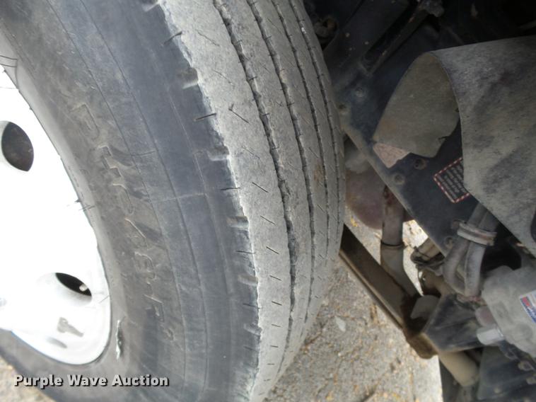 image for item DD2404 2011 Mack CXU613 dump truck