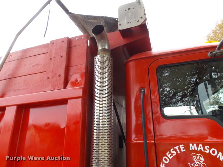 image for item DD2404 2011 Mack CXU613 dump truck