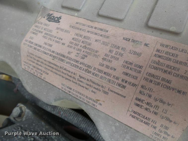 image for item DD2404 2011 Mack CXU613 dump truck