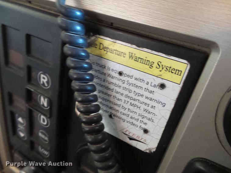 image for item DD2404 2011 Mack CXU613 dump truck