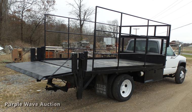 image for item DD2405 1996 Chevrolet 3500HD flatbed pickup truck