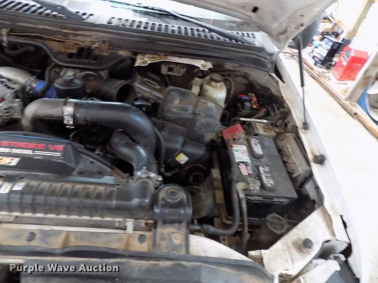 image for item DD3510 2005 Ford F450 Super Duty SuperCab flatbed truck