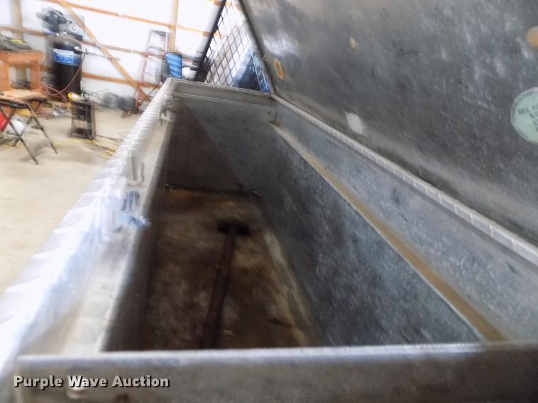 image for item DD3510 2005 Ford F450 Super Duty SuperCab flatbed truck