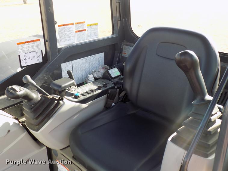 image for item DD3530 2016 Case CX55B mini excavator