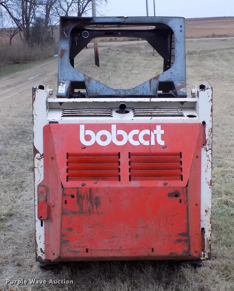 image for item DD3533 1977 Bobcat 530 skid steer
