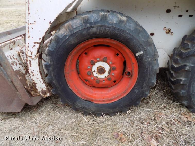 image for item DD3533 1977 Bobcat 530 skid steer