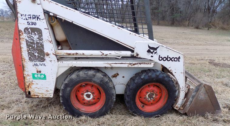 image for item DD3533 1977 Bobcat 530 skid steer