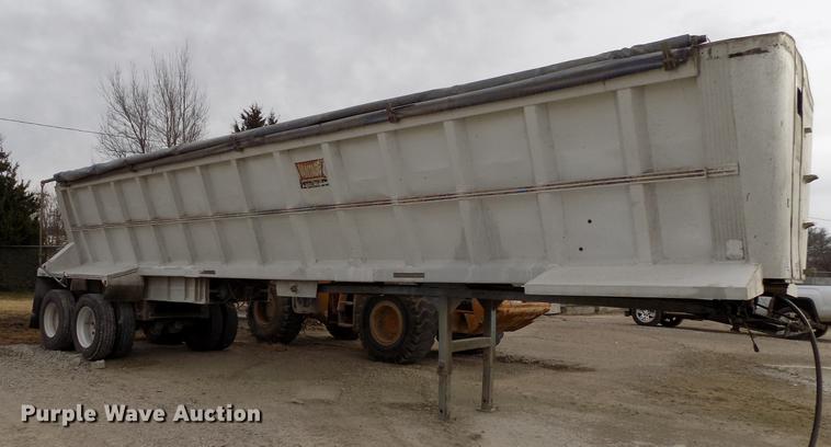 image for item DD3549 1994 Vantage SV-102 end dump trailer