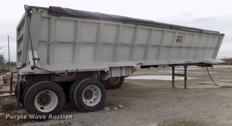 image for item DD3549 1994 Vantage SV-102 end dump trailer