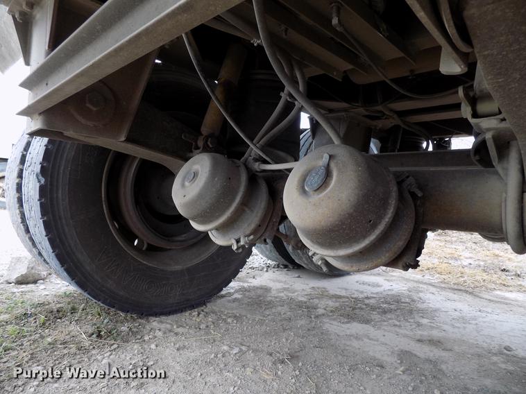 image for item DD3549 1994 Vantage SV-102 end dump trailer