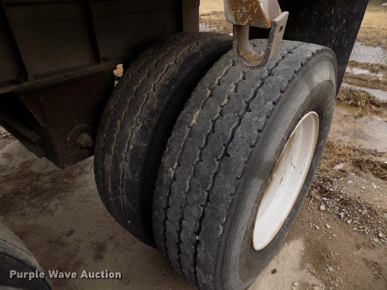 image for item DD3549 1994 Vantage SV-102 end dump trailer