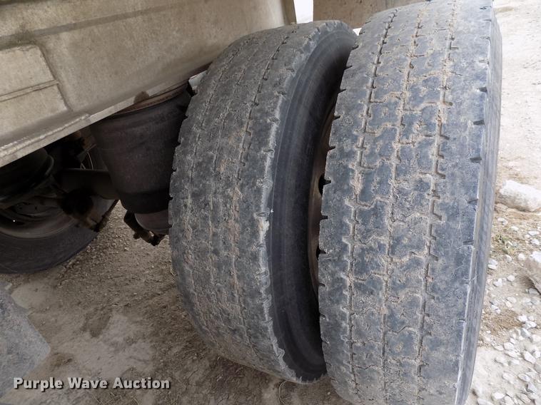 image for item DD3549 1994 Vantage SV-102 end dump trailer