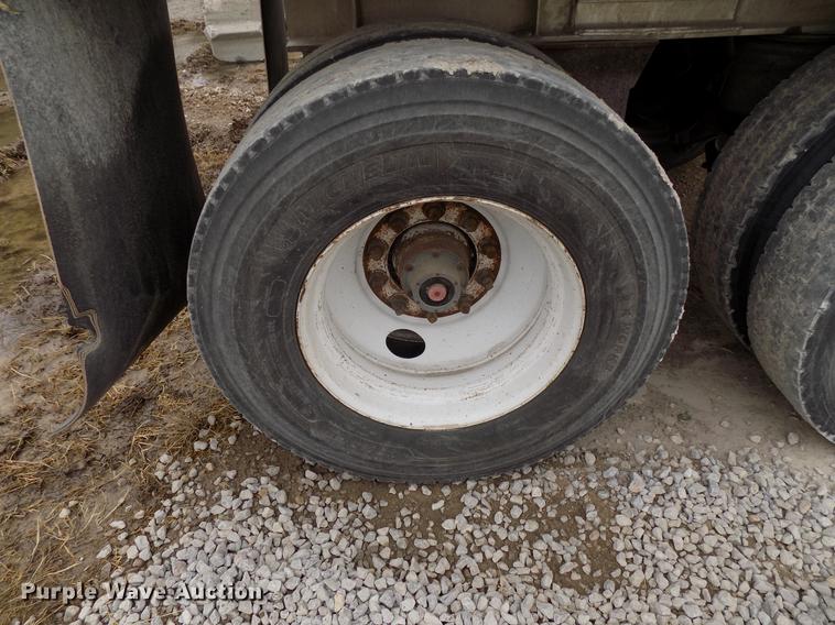 image for item DD3549 1994 Vantage SV-102 end dump trailer