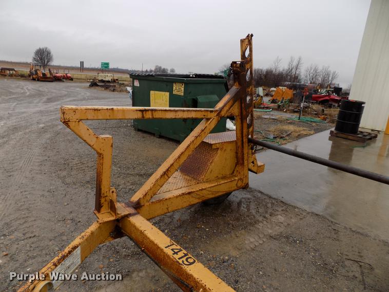 image for item DD3557 2000 Roose Manufacturing Company RR-185 reel trailer