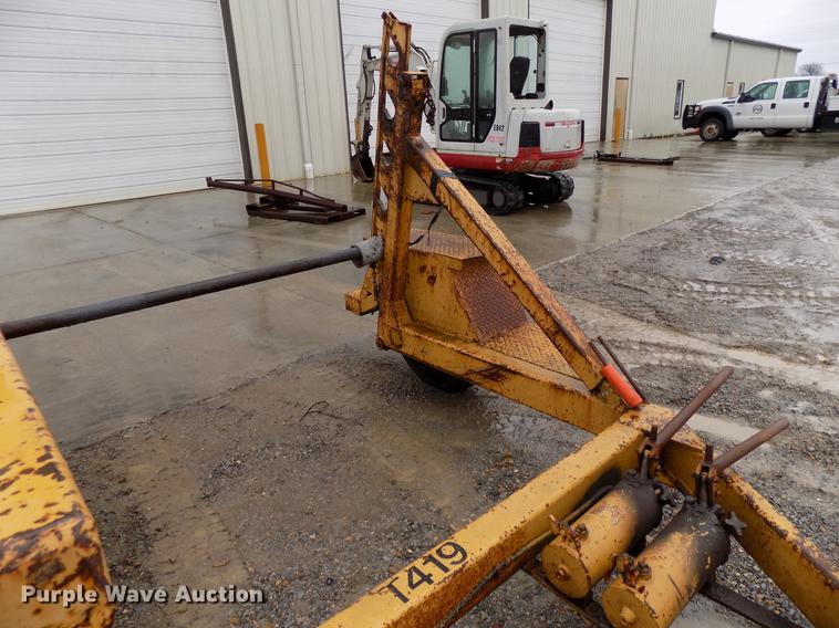 image for item DD3557 2000 Roose Manufacturing Company RR-185 reel trailer