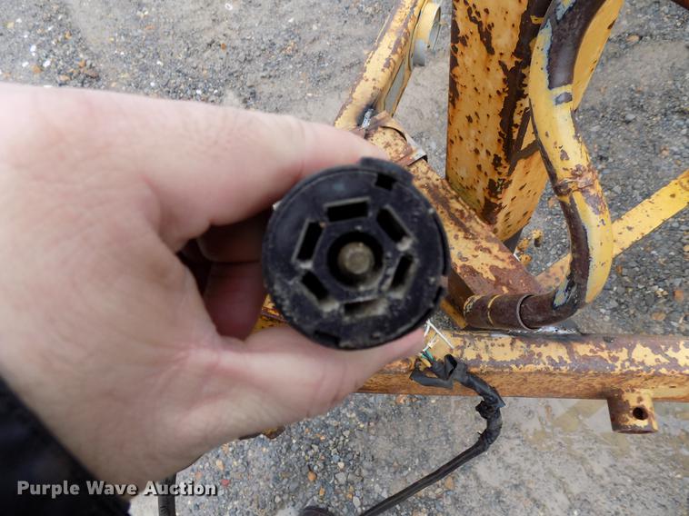 image for item DD3557 2000 Roose Manufacturing Company RR-185 reel trailer