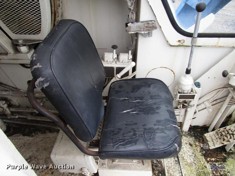 image for item DD3859 1968 American 7250 crane