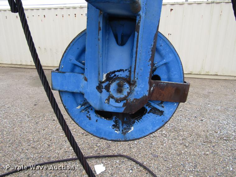 image for item DD3859 1968 American 7250 crane