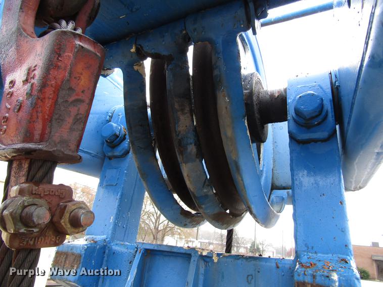 image for item DD3859 1968 American 7250 crane