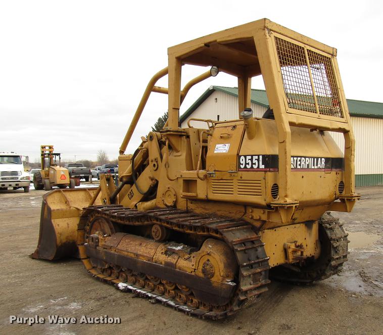 image for item DD3864 1980 Caterpillar 955L track loader