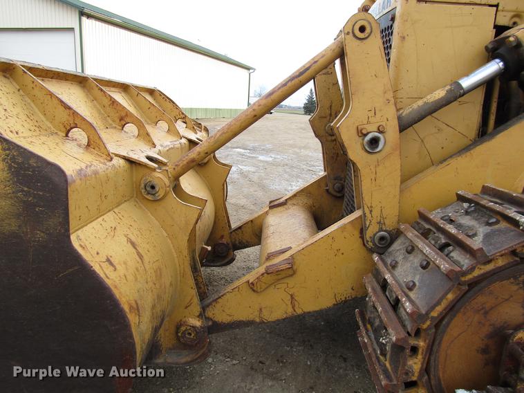 image for item DD3864 1980 Caterpillar 955L track loader