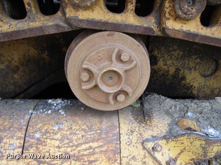 image for item DD3864 1980 Caterpillar 955L track loader