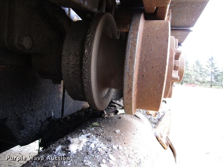 image for item DD3864 1980 Caterpillar 955L track loader