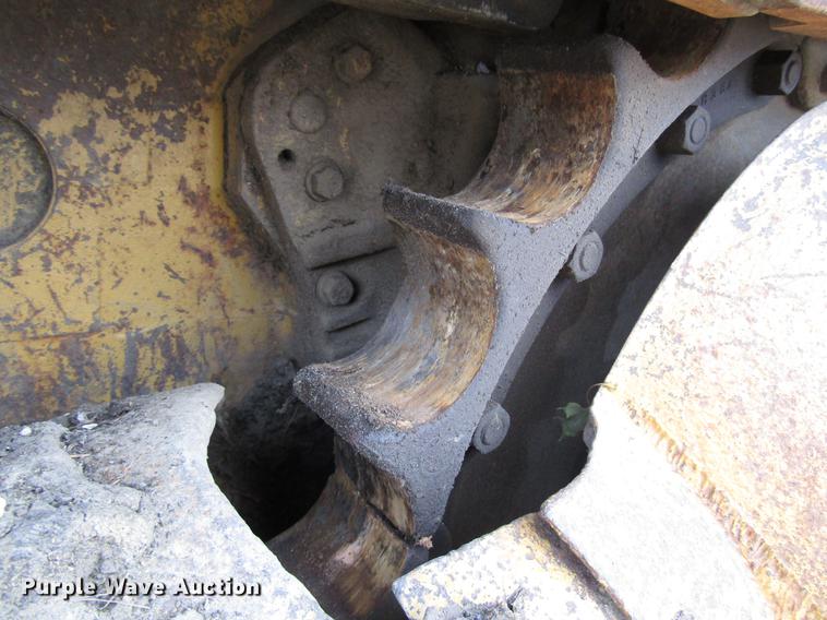 image for item DD3864 1980 Caterpillar 955L track loader