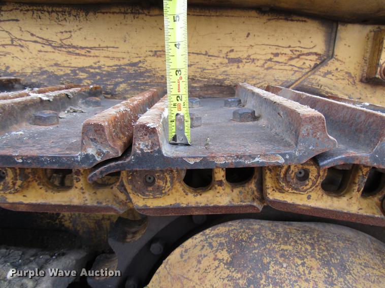 image for item DD3864 1980 Caterpillar 955L track loader