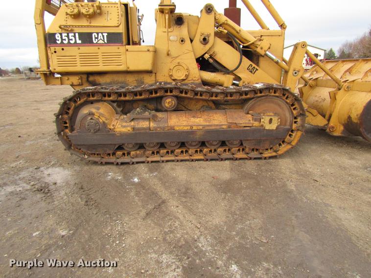 image for item DD3864 1980 Caterpillar 955L track loader